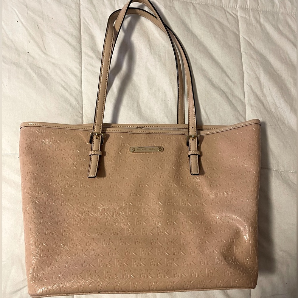Michael Kors Laminated shoulder bag